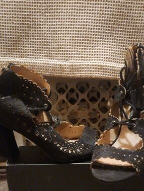 Scalloped Laser-Cut Black Lace-Up Women's Heels